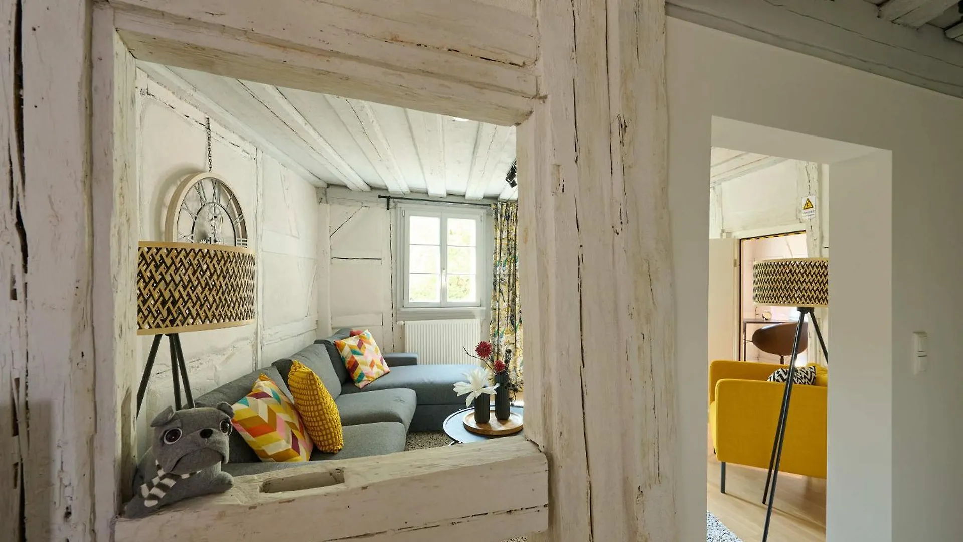Cozy Schwabach # Frisch Renoviertes Fachwerk # 100Qm # Modern # Balkon # Netflix Apartment