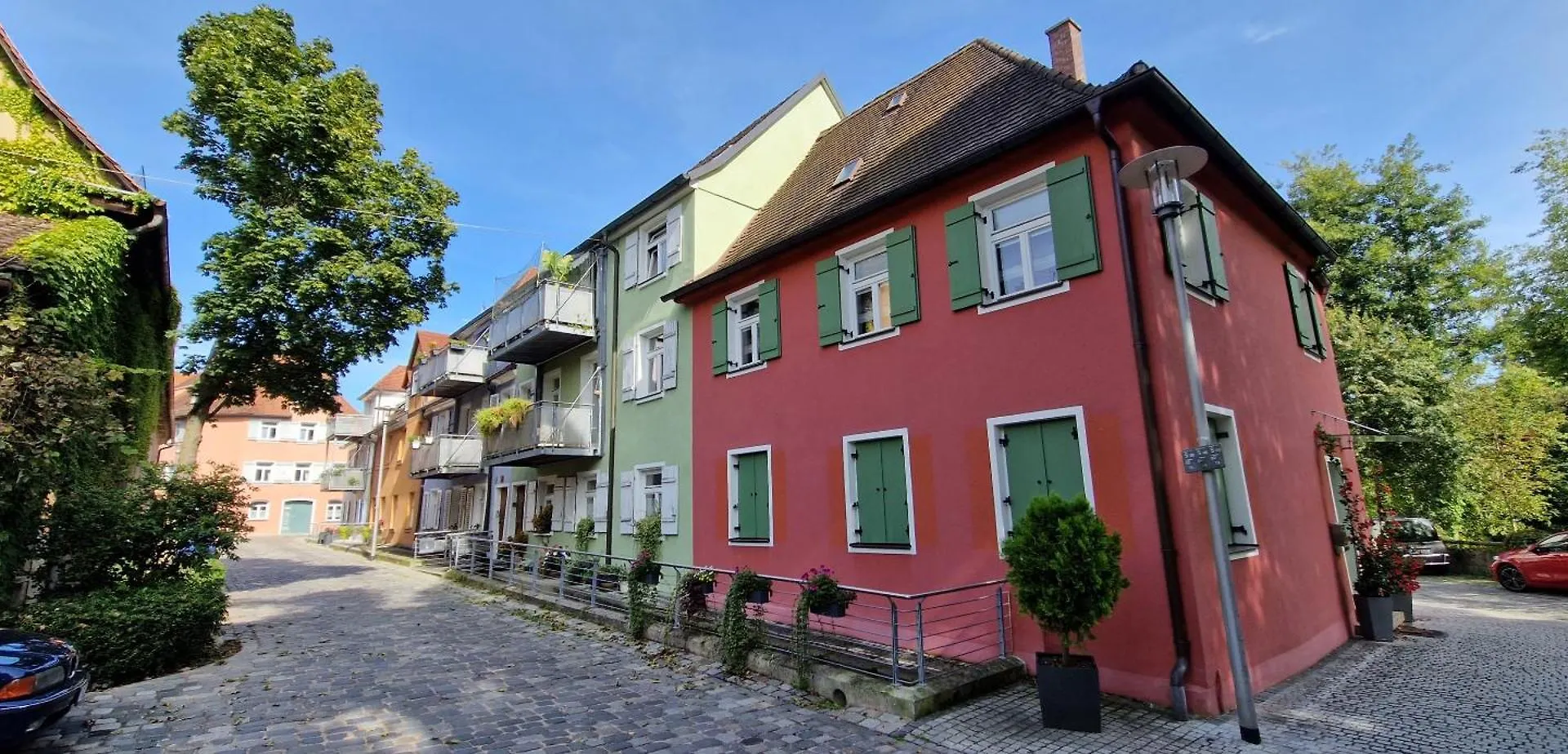 Cozy Schwabach # Frisch Renoviertes Fachwerk # 100Qm # Modern # Balkon # Netflix Apartment